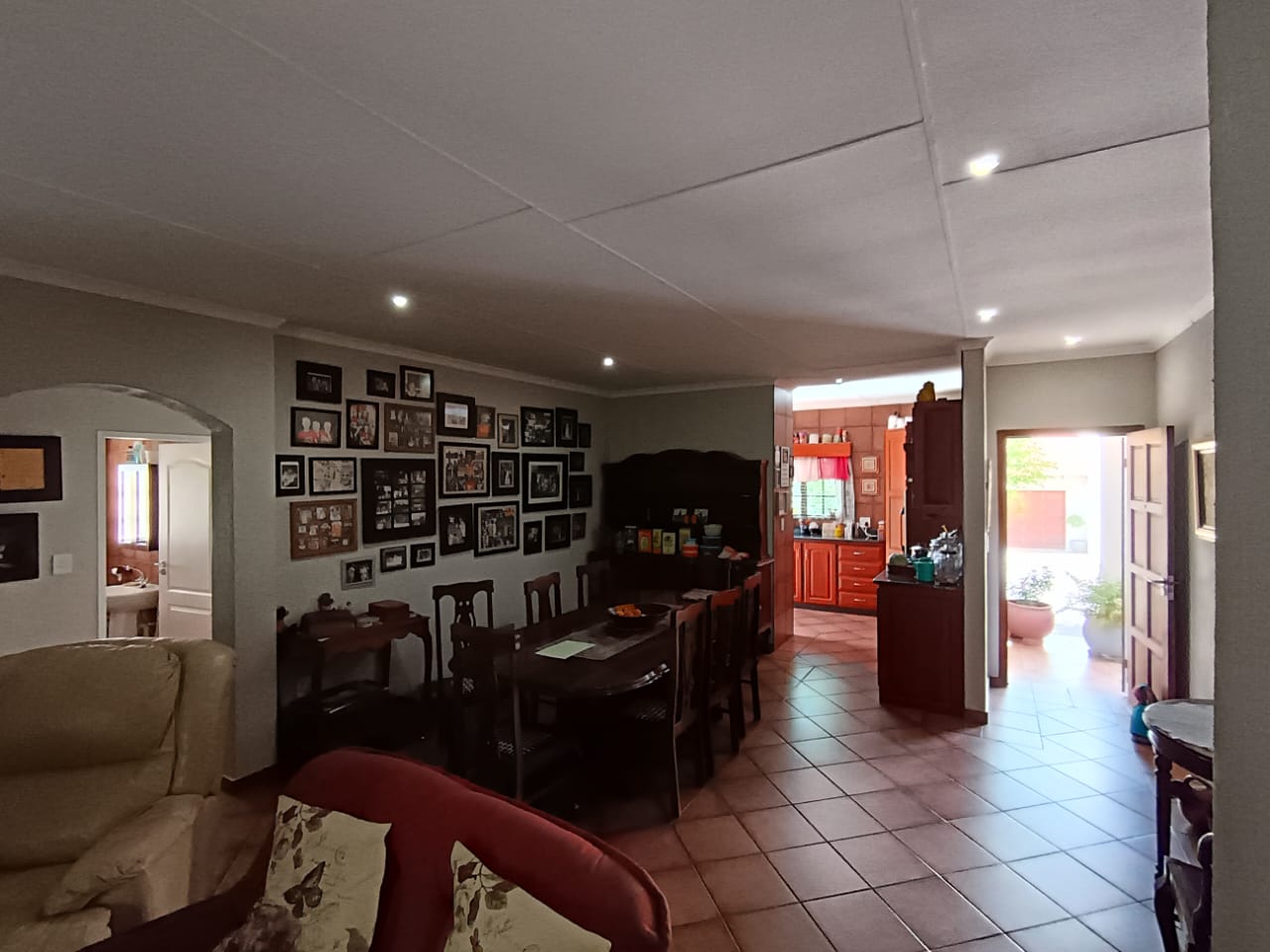 3 Bedroom Property for Sale in Safari Gardens North West